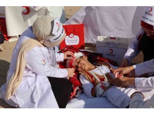 BOZYAZI’DA KIZILAY HAFTASI COŞKUYLA KUTLANDI