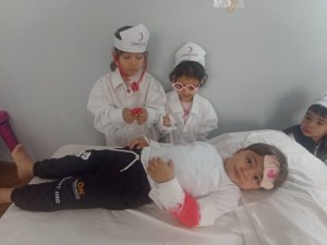 ANAMUR’DA MİNİKLERDEN ’KIZILAY HAFTASI’ ETKİNLİĞİ