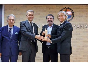 MERSİN KENTİ EDEBİYAT ÖDÜLÜ AHMET ÜMİT’İN