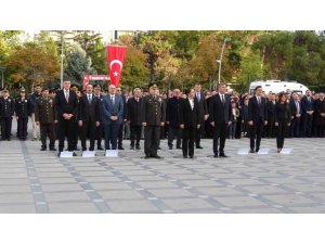 ATATÜRK, ÖLÜMÜNÜN 87’NCİ YILINDA BURDUR’DA TÖRENLE ANILDI