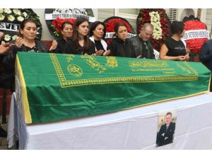 VETERİNER HEKİMLER ODASI BAŞKANI KÖSE İÇİN ADANA’DA TÖREN DÜZENLENDİ