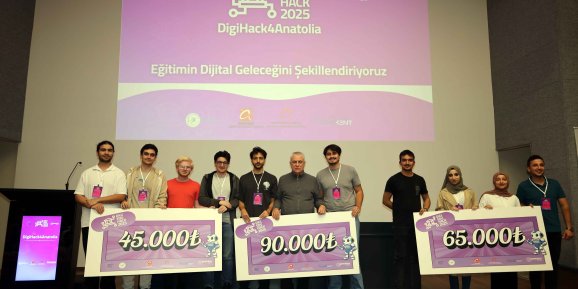 DİGİHACK4ANATOLİA'DA BÜYÜK ÖDÜLLER SAHİPLERİNİ BULDU