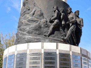 ANTALYA ŞEHİTLERİ ANITI RESTORE EDİLDİ