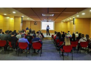 BÜYÜKŞEHİR’DE PERSONELE "AİLE İÇİ İLETİŞİM" EĞİTİMİ