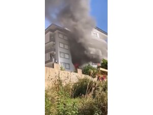 ALANYA’DA 5 KATLI BİNADA KORKUTAN YANGIN