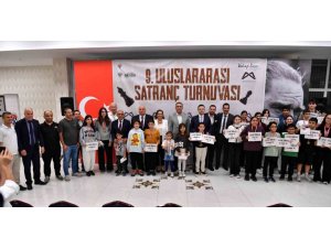 ‘9. ULUSLARARASI SATRANÇ TURNUVASI’NDA ÖDÜLLER SAHİPLERİNİ BULDU