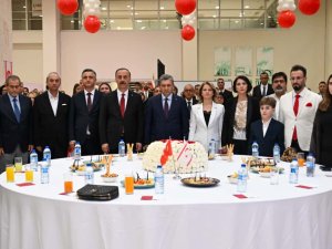 VALİ ŞAHİN: "KIBRIS, TÜRK MİLLETİNİN AYRILMAZ PARÇASIDIR"