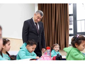 VALİ TOROS: "YIKILAN BİN 469 DERSLİK YERİNE BİN 534 MODERN DERSLİK YAPTIK"