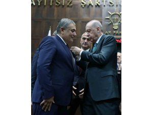 CHP’DEN İSTİFA EDEN AKSU BELEDİYE BAŞKANI YILDIRIM AK PARTİ’YE KATILDI