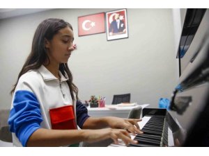 BÜYÜKŞEHİR’DEN ANTALYALI ÇOCUKLARA TAM DESTEK