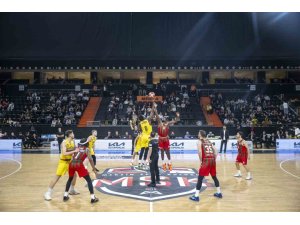 MERSİN SPOR, KARŞIYAKA’YI 92-87 MAĞLUP ETTİ