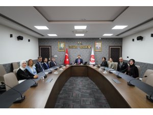 VALİ MASATLI’DAN ASRIN FELAKETİ SONRASI TOPLUM İNŞASINDA ETKİN ROL OYNAYAN ÖĞRETMENLERE TEŞEKKÜR