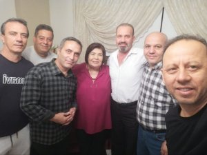 79 YAŞINDAKİ MELEHAT ÖĞRETMENE DUYGULANDIRAN ZİYARET