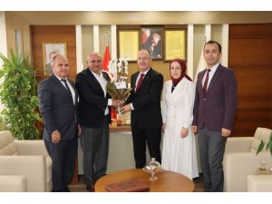 EĞİTİM BİR SEN’DEN MİLLİ EĞİTİM MÜDÜRÜ’NE 24 KASIM JESTİ