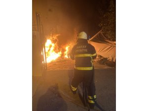 PARK HALİNDEKİ OTOMOBİL ALEVLERE TESLİM OLDU