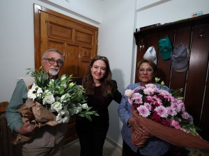 ÖZDEMİR'DEN ANLAMLI ZİYARET