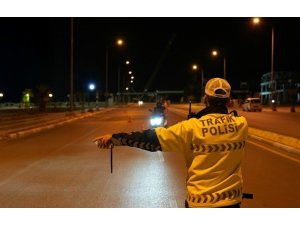 ISPARTA’DA BİR HAFTALIK POLİS DENETİMLERİNDE 71 ARANAN ŞAHIS YAKALANDI