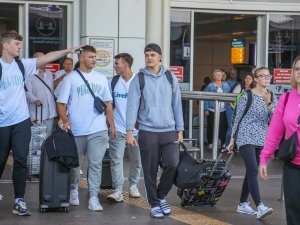 RUSLAR SICAK, ALMANLAR SERİN HAVAYI TERCİH EDİYOR