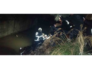 DEFNE’DE SU KANALINA DÜŞEN ŞAHIS YARALANDI