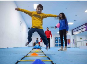 BÜYÜKŞEHİR’DEN ÖZEL GEREKSİNİMLİ BİREYLER İÇİN SPOR KURSU