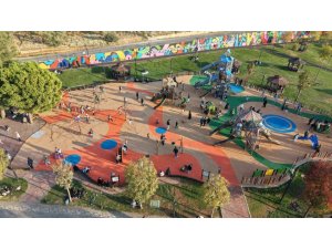 ALİYA İZZETBEGOVİÇ MİLLET BAHÇESİ YENİLENDİ