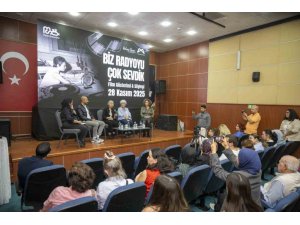 MERSİN’DE KADIN RADYOCULARIN HİKAYESİNE IŞIK TUTAN BELGESEL GÖSTERİMİ