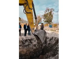 KAHRAMANMARAŞ’TA KEPÇEYLE MOZAİK ARANDI