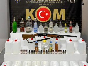 ISPARTA’DA NARKOTİK VE KOM’DAN ÇİFTE OPERASYON: SENTETİK KÂĞITLAR VE KAÇAK ALKOL YAKALANDI