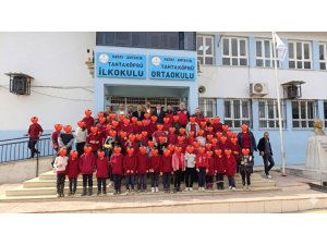 ANTAKYA’DA ÖĞRENCİLERE "BALIK YİYELİM, SAĞLIKLI BÜYÜYELİM PROJESİ" ANLATILDI