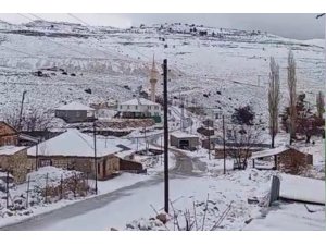 MERSİN’İN YÜKSEK KESİMLERİNDE KAR YAĞIŞI ETKİLİ OLDU