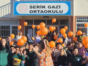 BALONLAR LÖSEMİLİ ÇOCUKLAR İÇİN UÇURULDU