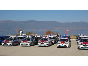 BURDUR’DA GÜVENLİK GÜÇLERİNE 56 YENİ ARAÇ TESLİM EDİLDİ