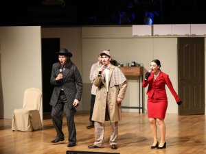 MEDYUM'A EN İYİ KOMEDİ OYUNU ÖDÜLÜ