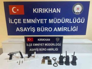 KIRIKHAN’DA ASAYİŞ OPERASYONU; 2 GÖZALTI