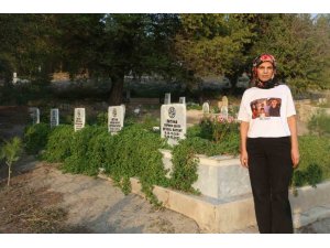 ENKAZ ALTINDAKİ KARDEŞİYLE YAPTIĞI KONUŞMAYI UNUTAMAYAN KADIN, YAĞMUR APARTMANI’NDA KAYBETTİĞİ 13 YAKINI İÇİN ADALET İSTİYOR