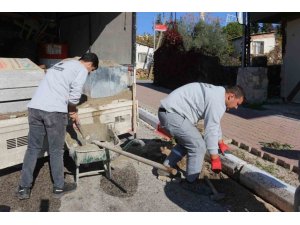 KEPEZ’İN ’ANINDA ÇÖZÜM’ EKİBİ 7/24 İŞ BAŞINDA