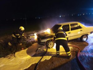 ANTAKYA’DA OTOMOBİL YANGINI