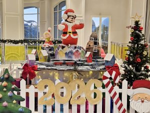 ANTALYA'DA NOEL VE YILBAŞI RENKLİLİĞİ