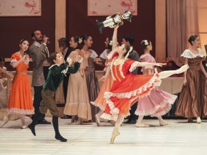 YILIN SON MASALI SEYİRCİYLE BULUŞUYOR!