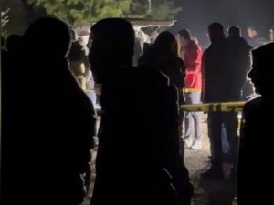 OSMANİYE’DE MEZARLIKTA PARK HALİNDEKİ ARAÇTA İKİ GENÇ ÖLÜ BULUNDU