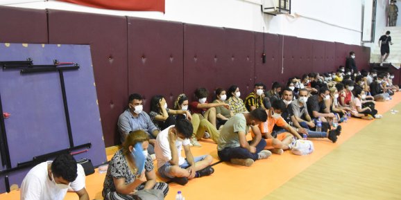 2025'TE 152 BİN 331 DÜZENSİZ GÖÇMEN YAKALANDI