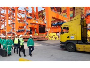 MEGA GEMİLERİN YENİ ADRESİ MERSİN LİMANI OLDU