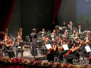 ANDOB'TAN MUHTEŞEM YILBAŞI KONSERİ