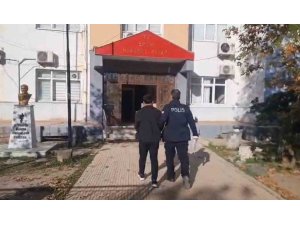 ERZİN’DE EVİNDE RUHSATSIZ SİLAH VE MERMİ İLE YAKALANAN ŞAHIS TUTUKLANDI