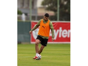 ALANYASPOR DEVRE ARASI HAZIRLIKLARINI SÜRDÜRÜYOR