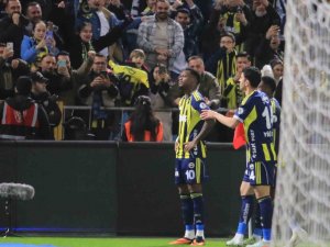 TURKCELL SÜPER KUPA’DA FİNALİN ADI GALATASARAY - FENERBAHÇE