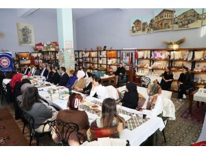 ATÜ BİLİM KAFE’DE KADIN KOOPERATİFLERİ KONUŞULDU