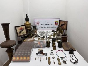 ANTALYA’DA TARİHİ ESER VE KAÇAK EŞYA OPERASYONU