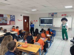 KEMER BELEDİYESİ’NDEN ÖĞRENCİLERE SIFIR ATIK EĞİTİMİ