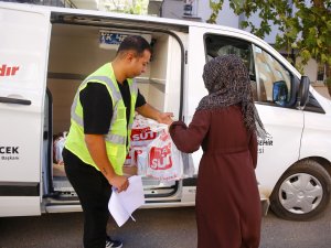 BÜYÜKŞEHİR'DEN 773 BİN 400 LİTRE SÜT